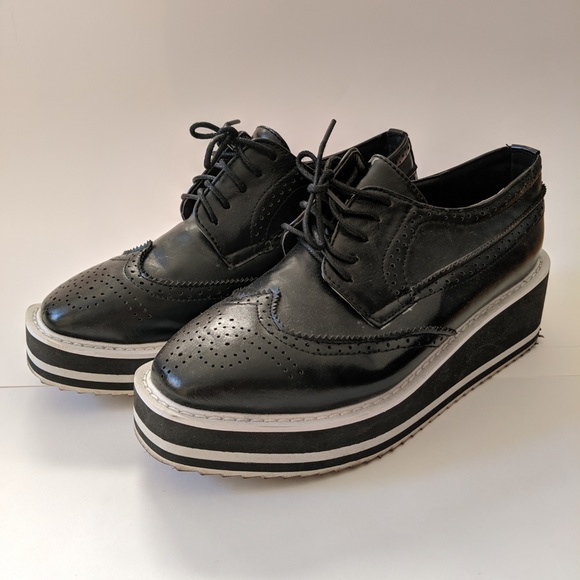 Platform Wingtip Lace-up Brogues 7 US/38 EU - Picture 2 of 6